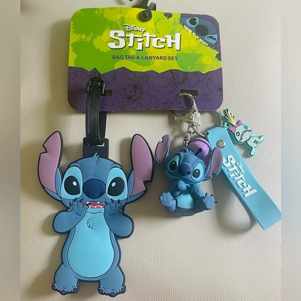 Disney Stitch Bag Tag & Lanyard Set - Blue and Purple